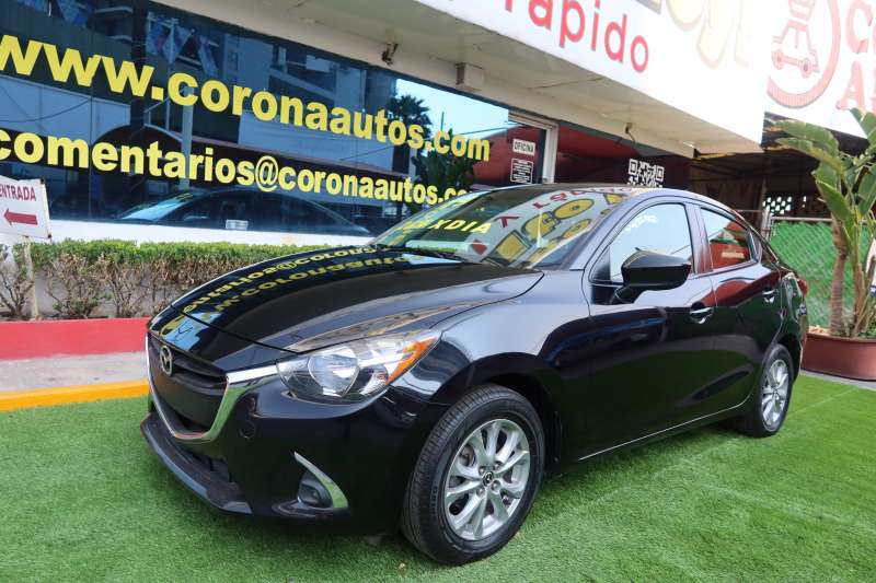 2019 MAZDA 2 I TOURING STD ELEC CLIMA 4 P NEGRO CELESTE 