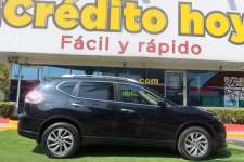 XTRAIL ADVANCE 2ROW AUT ELEC A/C Q/C PANORAMICO 5P NEGRA