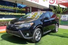 RAV 4 XLE AUT, ELEC, A/C Q/C ,CAMARA DE REVERSA 5P NEGRA 